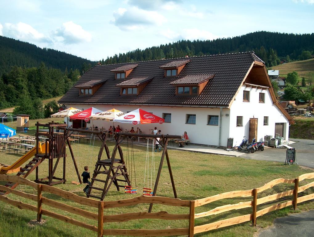 Penzion Silverado Hotel Horní Bečva Buitenkant foto